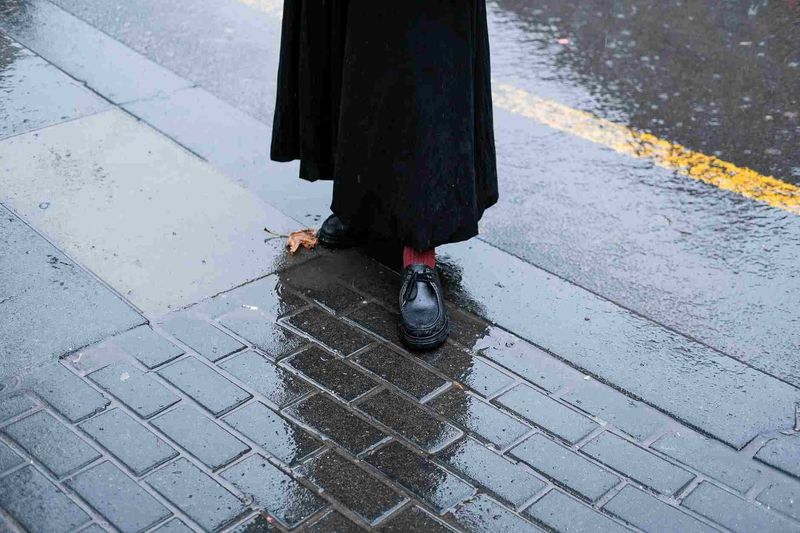 The Autumn 2026 Rain-Jacket Report: Rains, Barbour, Stutterheim and Uniqlo Tested Across Three Real UK Rainstorms hero