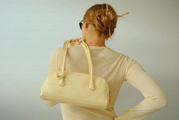 Fendi baguette dupe coach mango shoulder bag