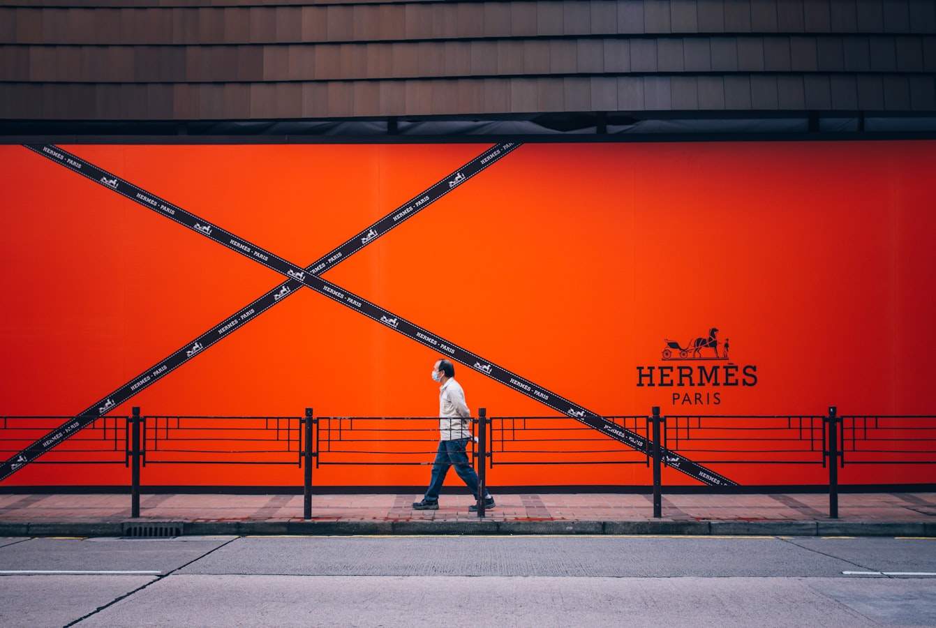 Hermes birkin investment 2026 vs gold