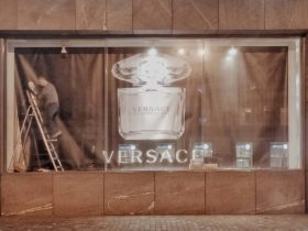 Dario vitale versace new era medusa house