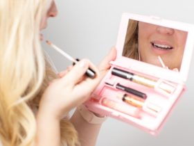 Hailey bieber rhode peptide lip treatment effect