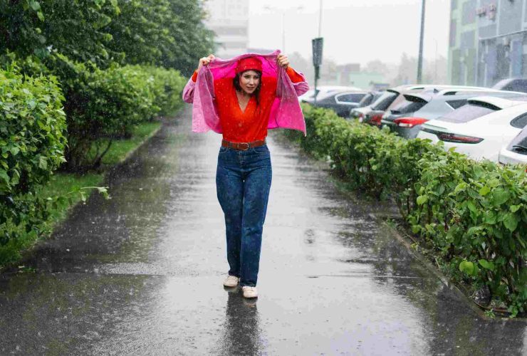 Monsoon fashion for women what to wear in rainy season india guide