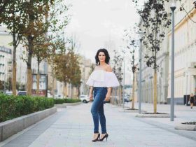 Petite fashion guide for women how to look taller instantly