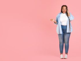 What to wear for apple body shape flattering outfit ideas