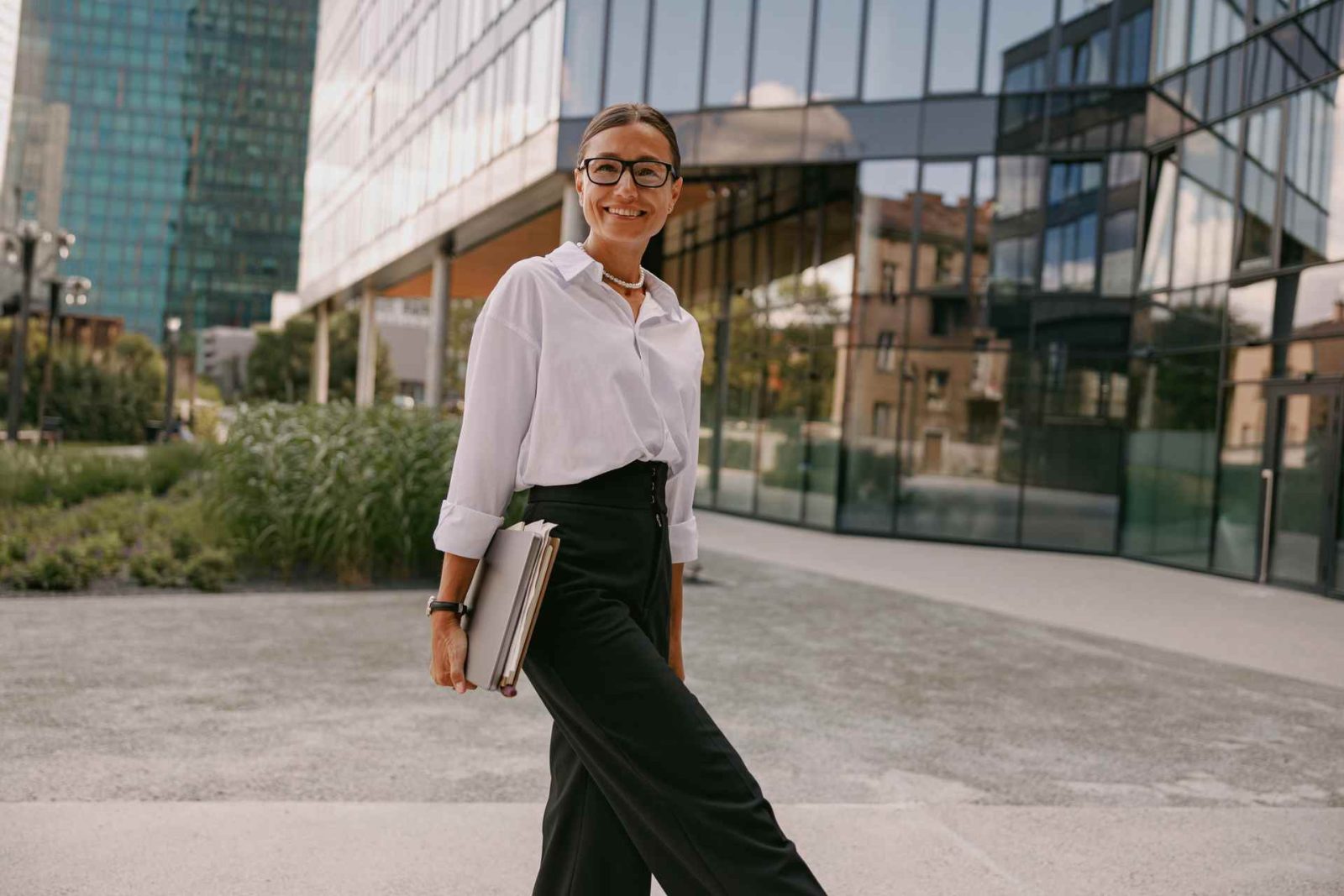 What to wear to office in summer womens workwear guide